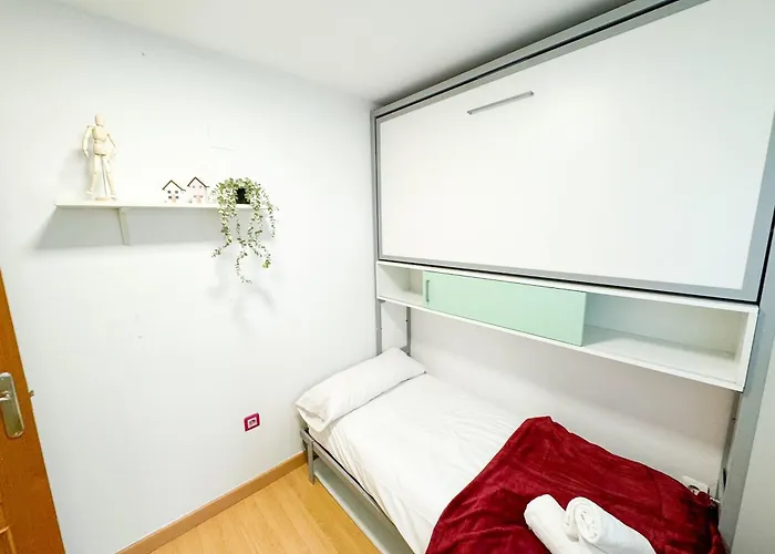 Escultor Del Pilar Comotucasa *